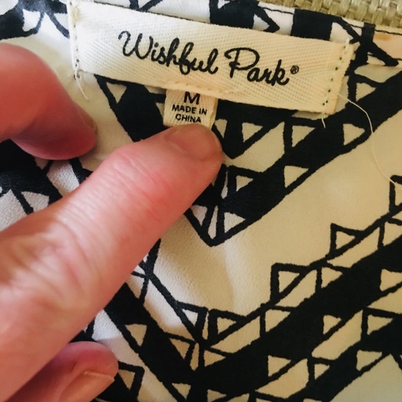 Wishful Park black and white Aztec design blouse - Picture 7 of 8